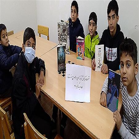 نشست کتابخوانی